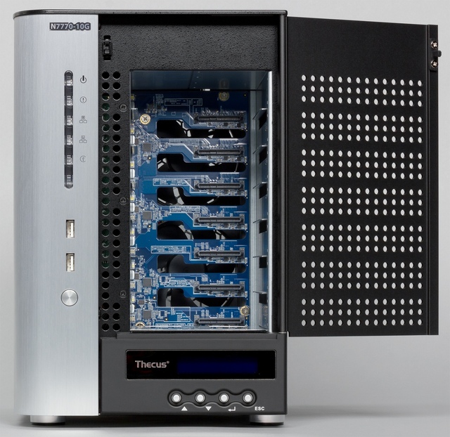 Конструкция сетевого накопителя Thecus N7770-10G