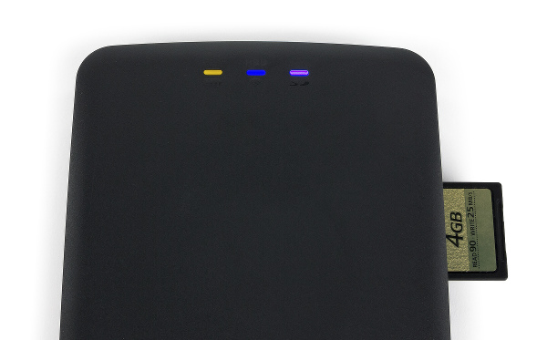 Внешний вид Toshiba Canvio AeroCast