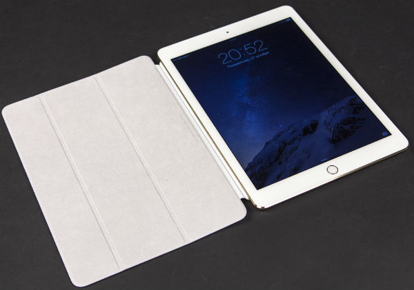 iPad Air 2 в обложке Smart Cover