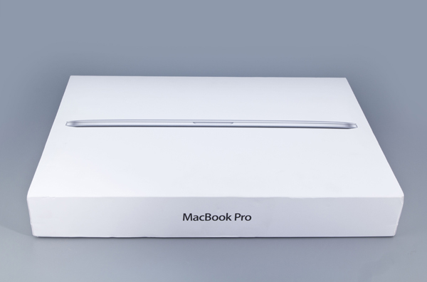 Упаковка MacBook Pro с Retina Display
