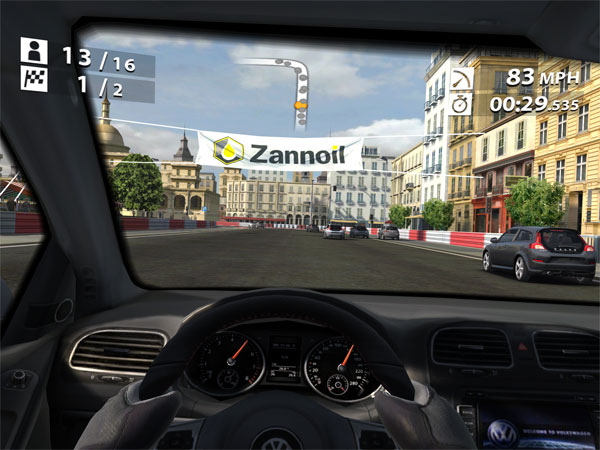 Скриншот игры Real Racing 2 на The New iPad